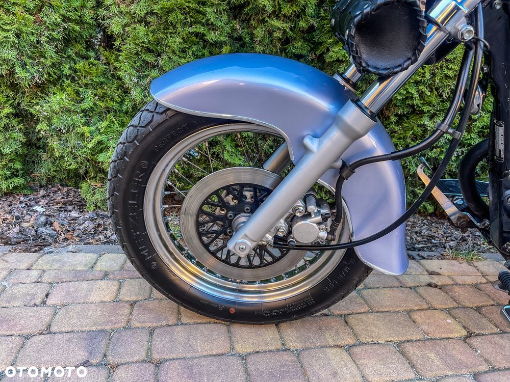 Suzuki Marauder - 13