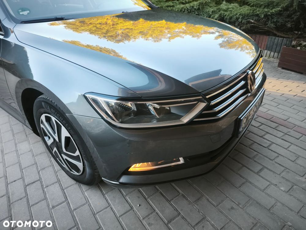 Volkswagen Passat 2.0 TDI SCR Business - 8