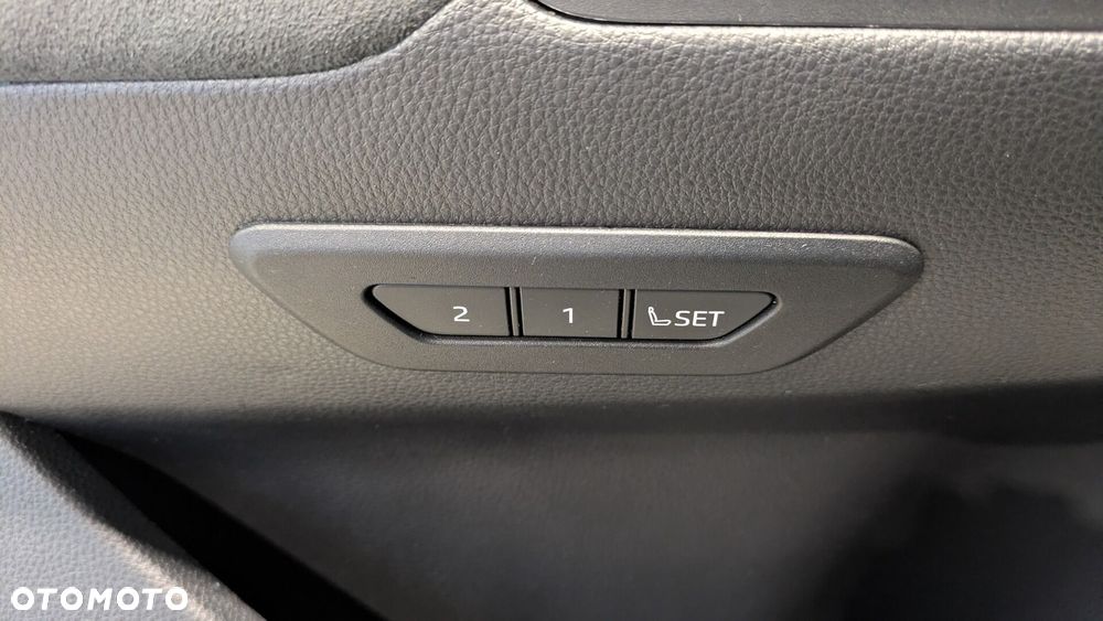 Toyota C-HR 2.0 Hybrid Dynamic Force Executive - 20