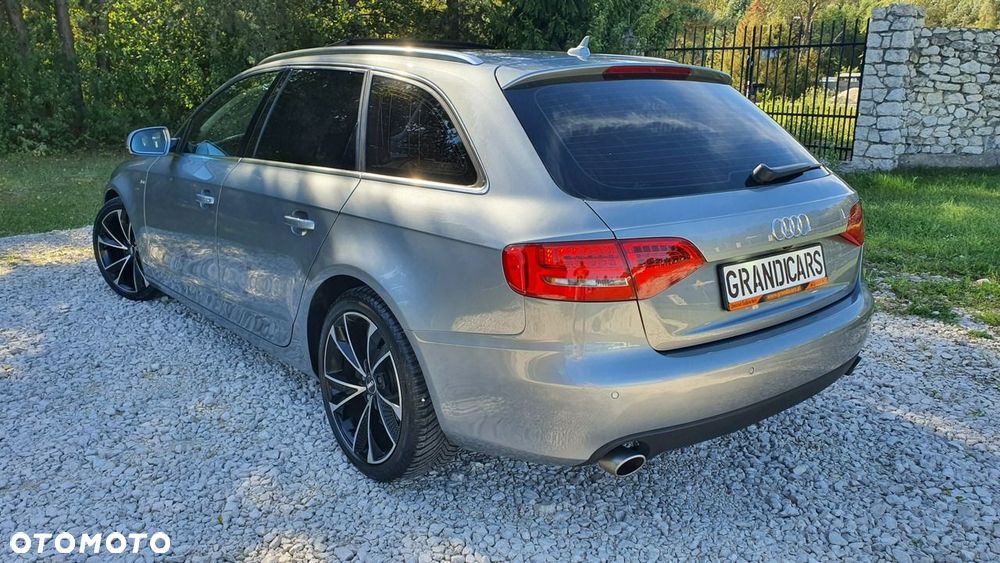 Audi A4 Avant - 5