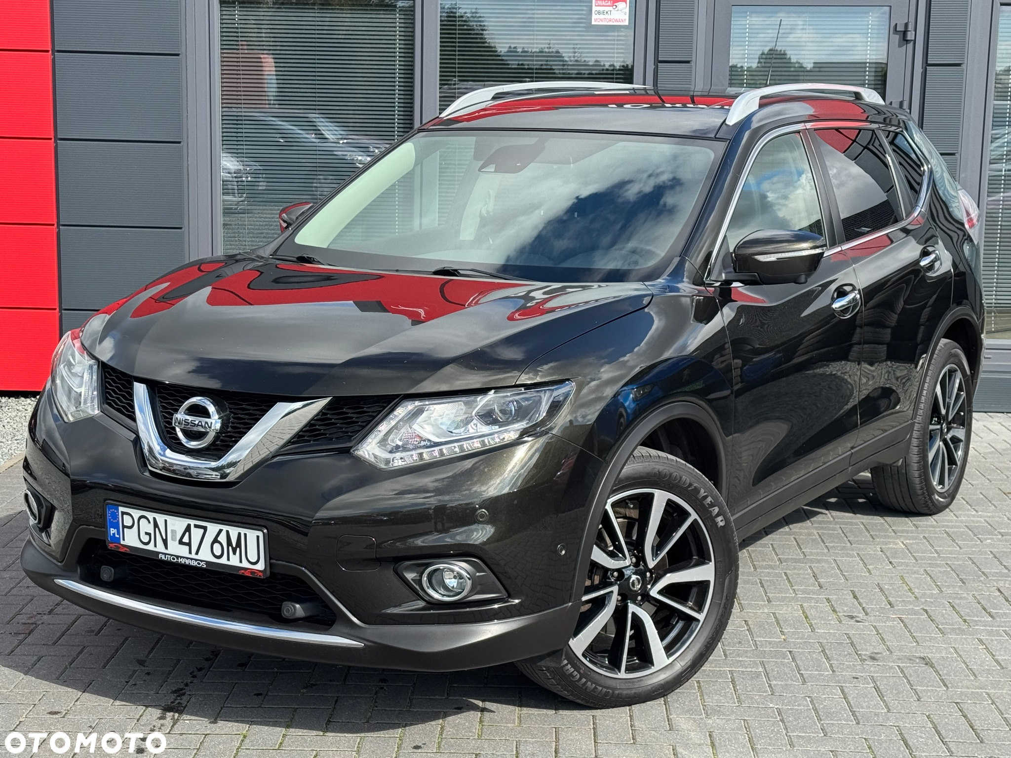 Nissan X-Trail 2.0 dCi Tekna Xtronic 4WD - 2
