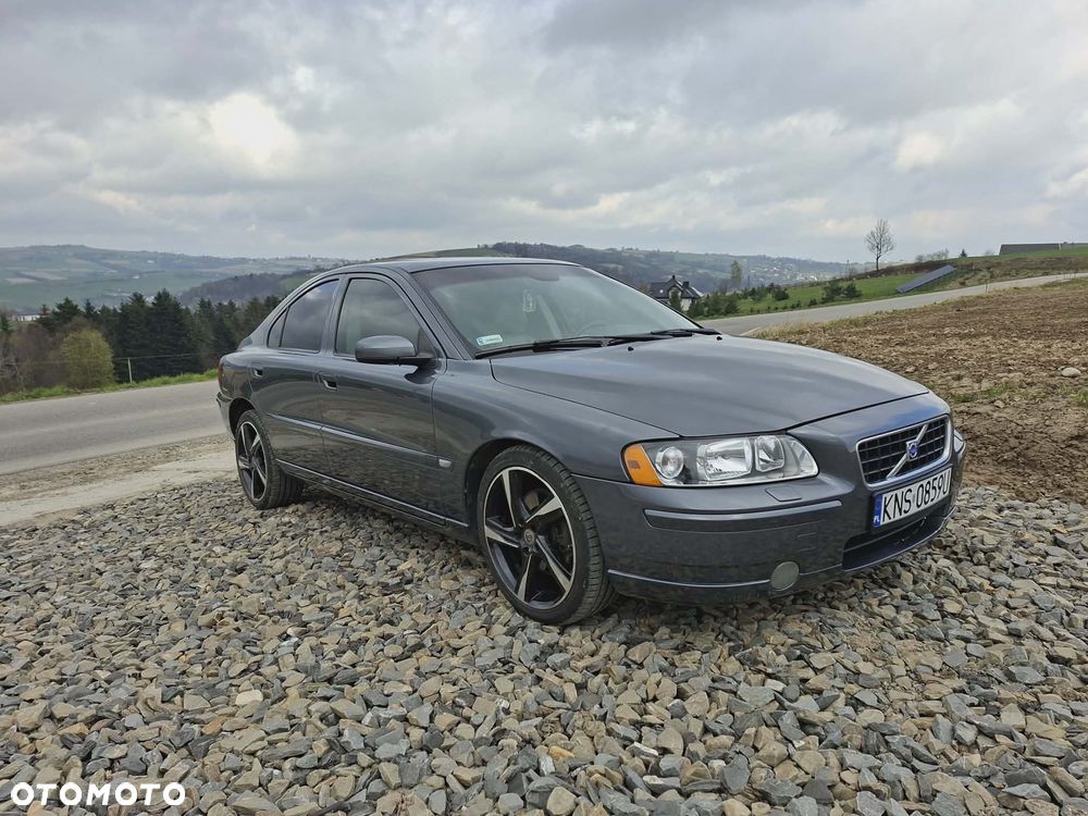 Volvo S60 2.5T AWD Summum - 1
