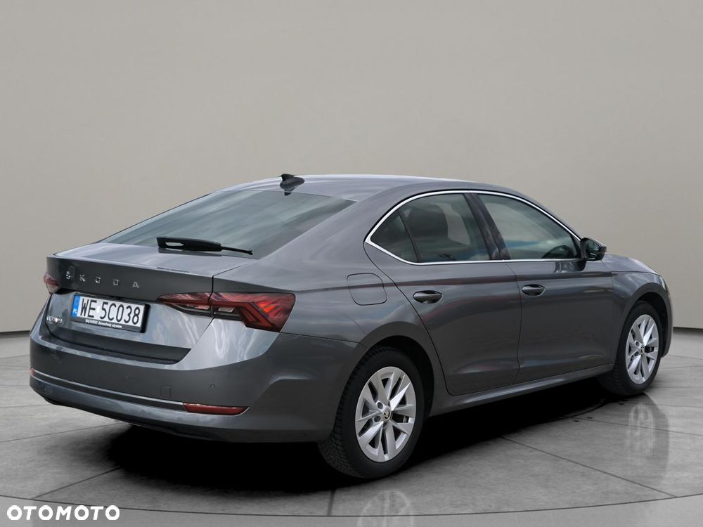 Skoda Octavia 2.0 TDI Style DSG - 4