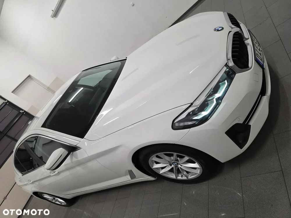 BMW Seria 5 518d mHEV Luxury Line sport - 3