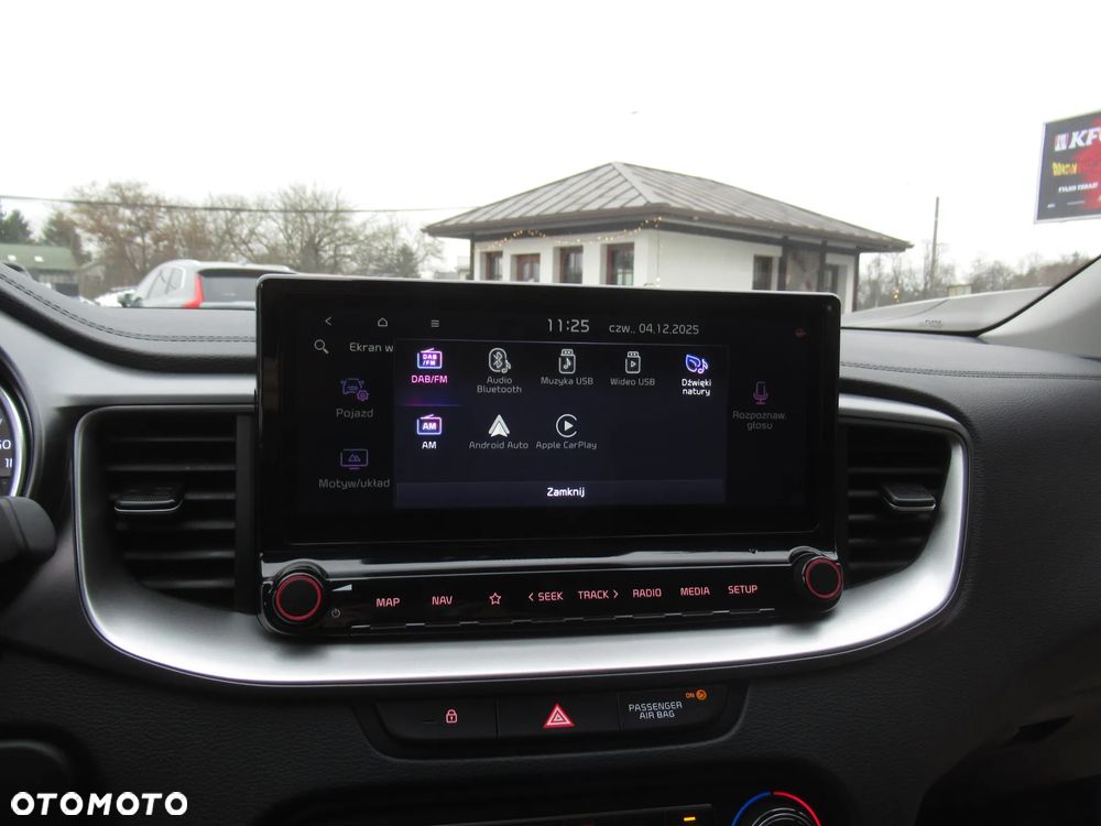 Kia Ceed 1.5 T-GDI M DCT - 27