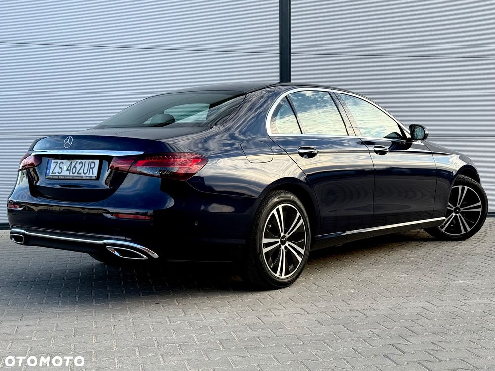 Mercedes-Benz Klasa E 300 9G-TRONIC - 14