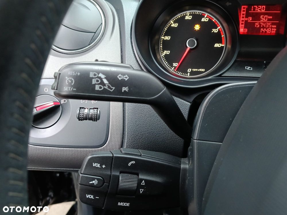 Seat Ibiza 1.4 16V Passion - 15