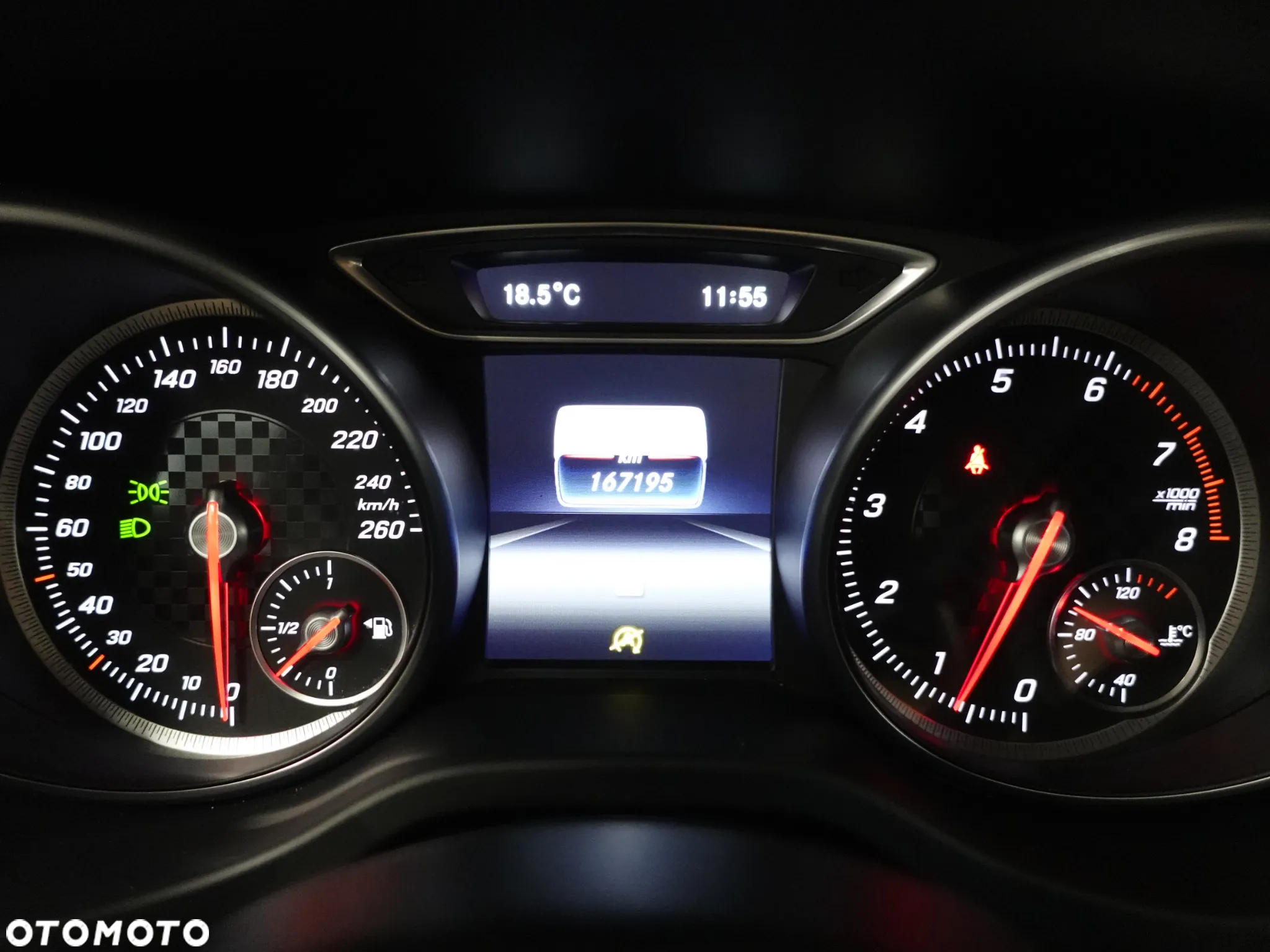 Mercedes-Benz Klasa A 180 (BlueEFFICIENCY) - 39