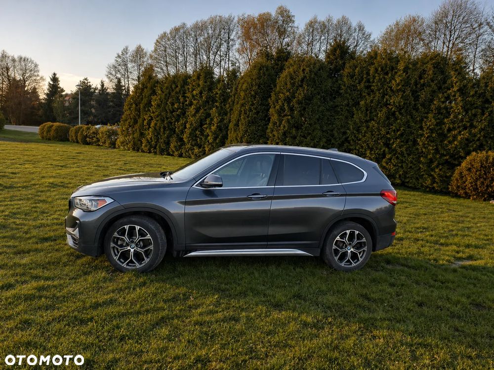 BMW X1 - 10