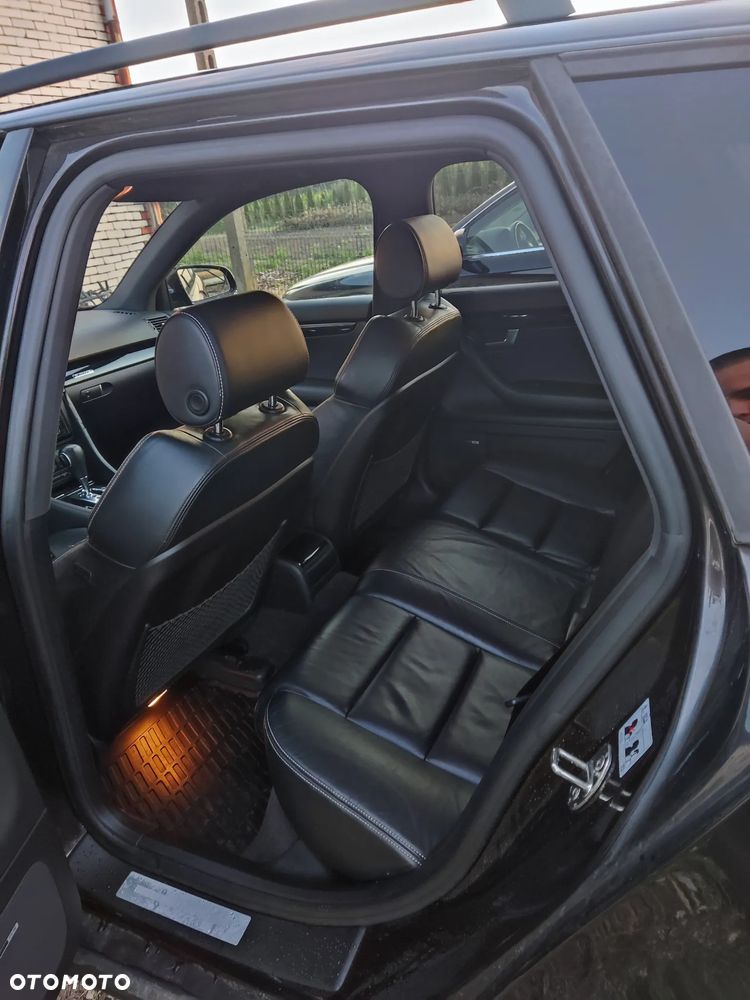 Audi A4 Avant 2.0T FSI Quattro Tip - 10