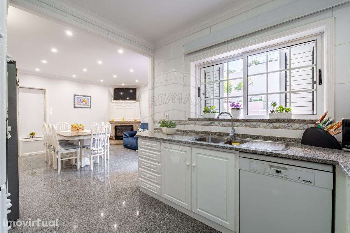 Moradia T4 para venda - Grande imagem: 4/35