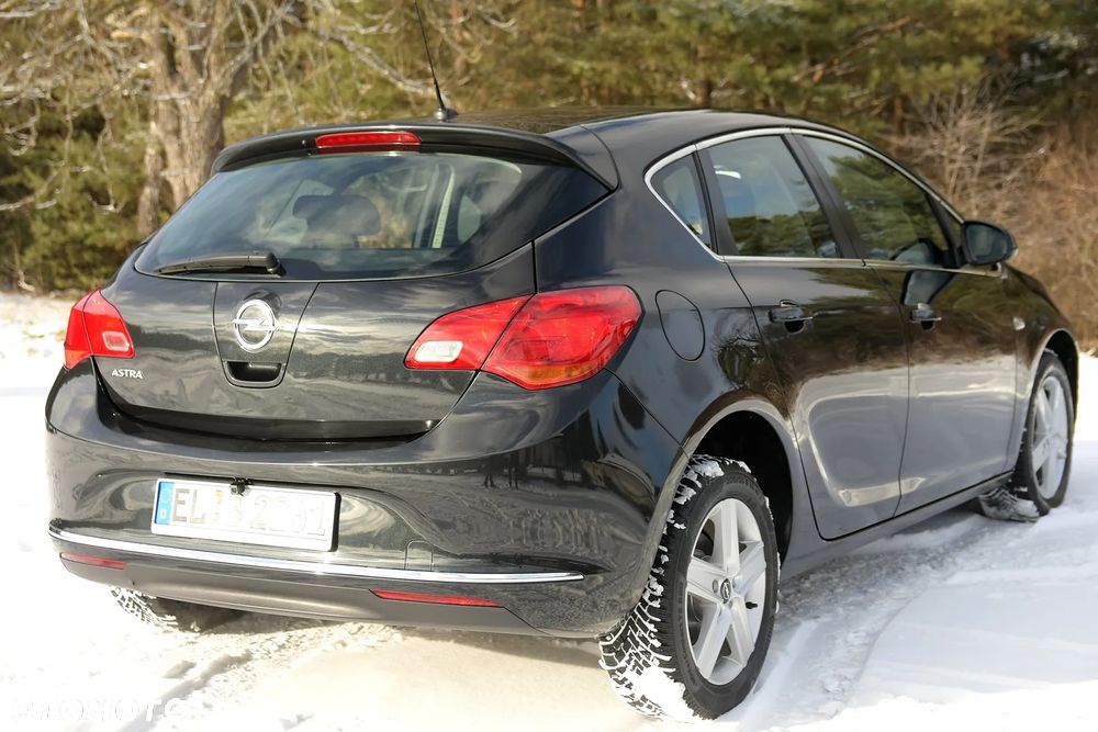 Opel Astra 1.6 Edition Sport - 8