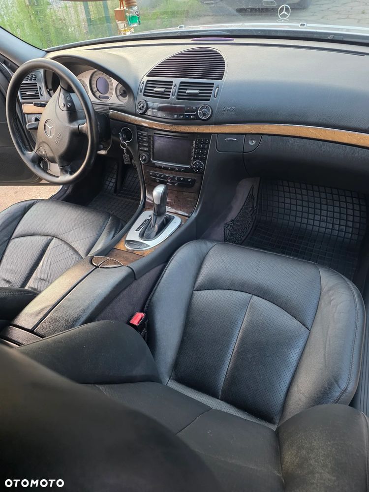 Mercedes-Benz Klasa E - 13