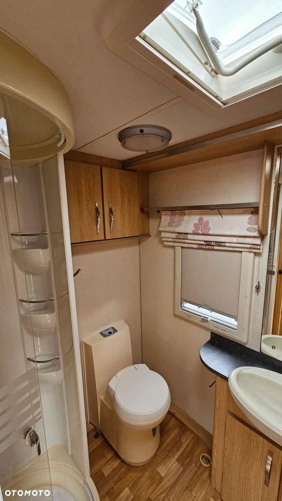 Coachman Pastiche - 6