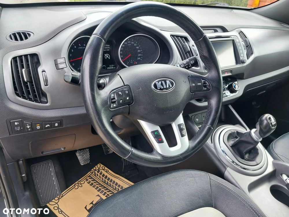 Kia Sportage - 14