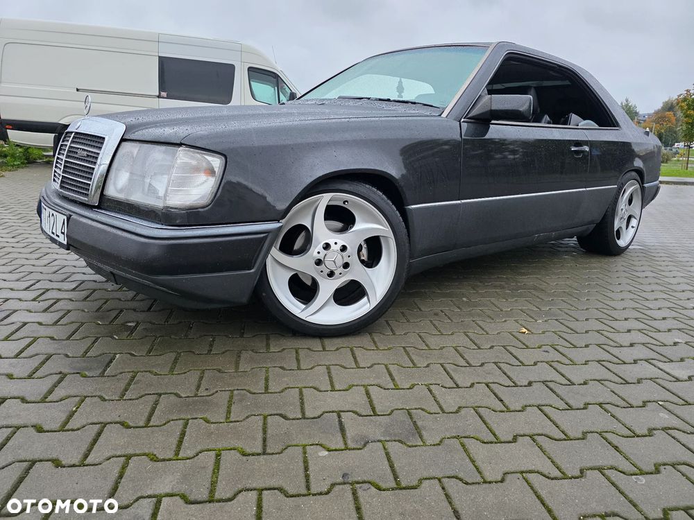 Mercedes-Benz W124 (1984-1993) - 16