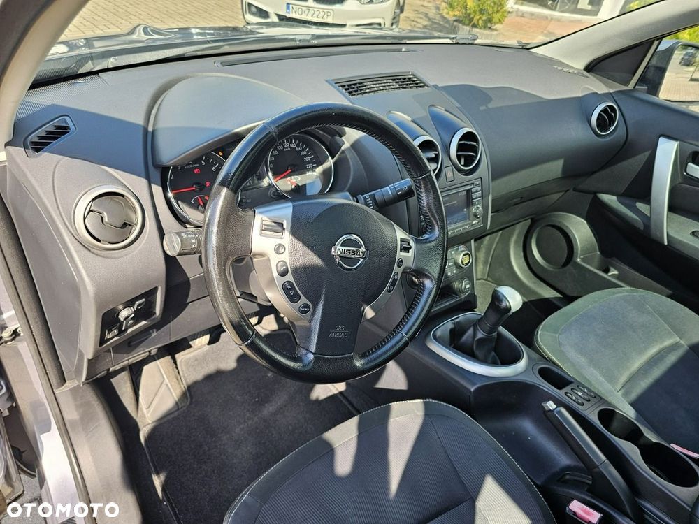 Nissan Qashqai 1.6 Tekna - 21