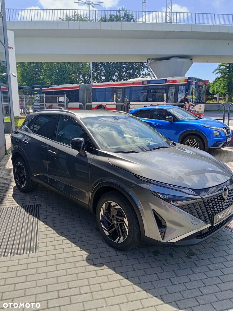 Nissan Qashqai 1.3 DIG-T MHEV N-Connecta Xtronic - 4