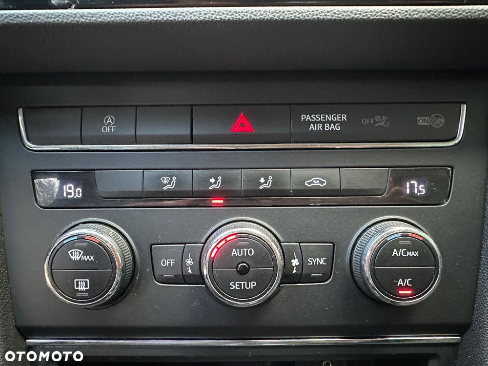 Seat Leon 1.6 TDI ECOMOTIVE Reference - 22