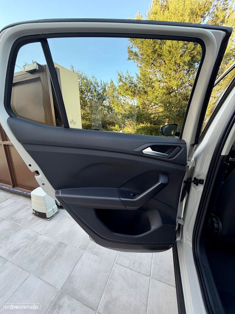 VW T-Cross 1.0 TSI BlackStyle DSG - 7