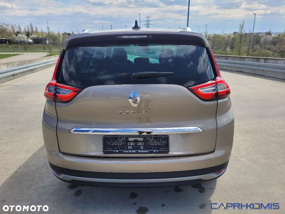 Renault Grand Scenic - 19