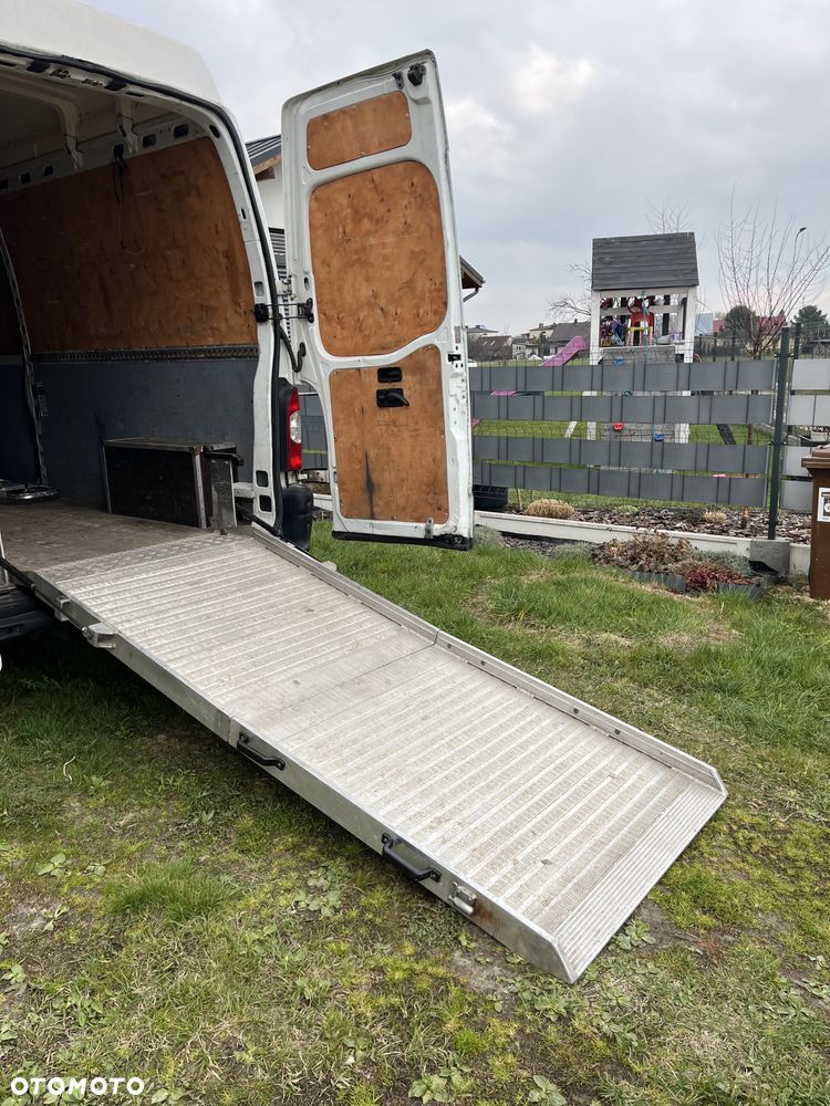 Nissan INTERSTAR - 20