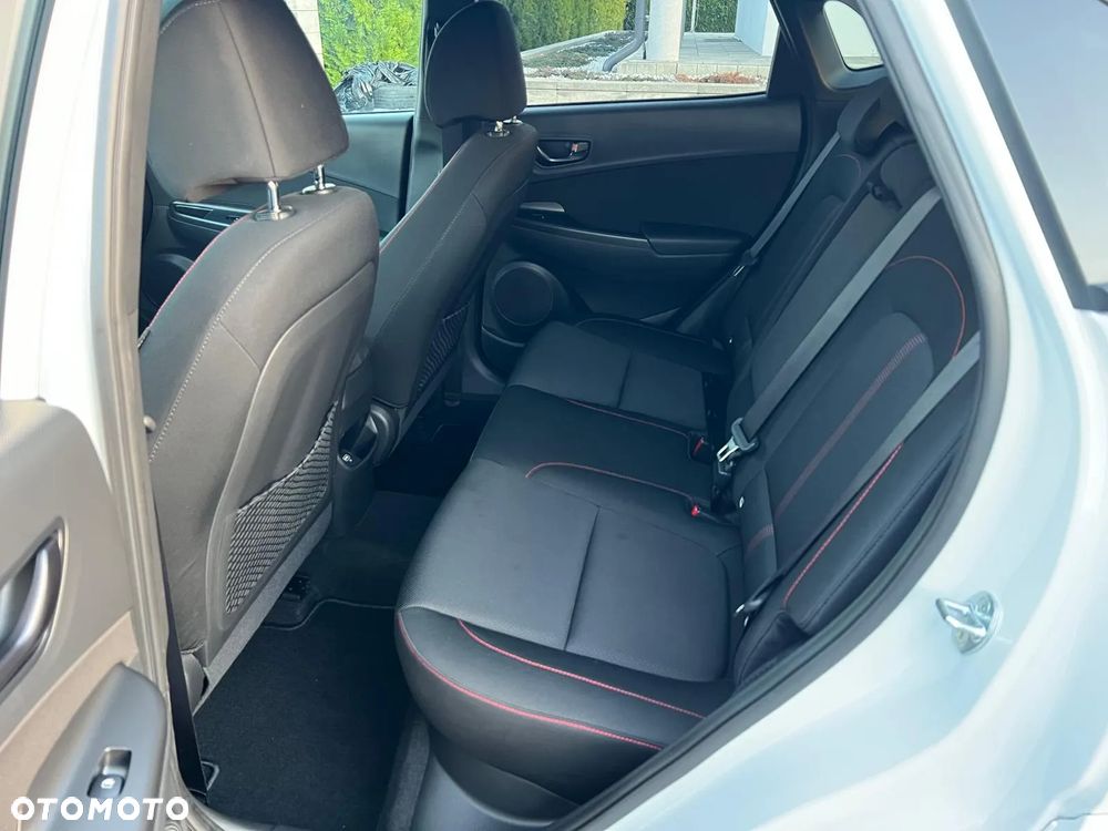 Hyundai Kona 1.0 T-GDI 48V-Hybrid N Line - 12