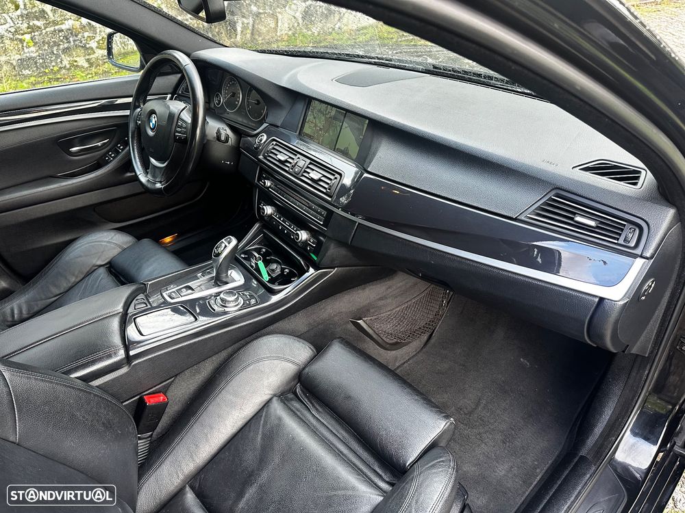 BMW 520 d Line Luxury Auto - 27