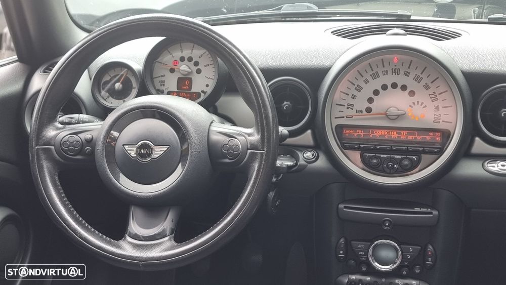 MINI Cabrio Cooper D - 10