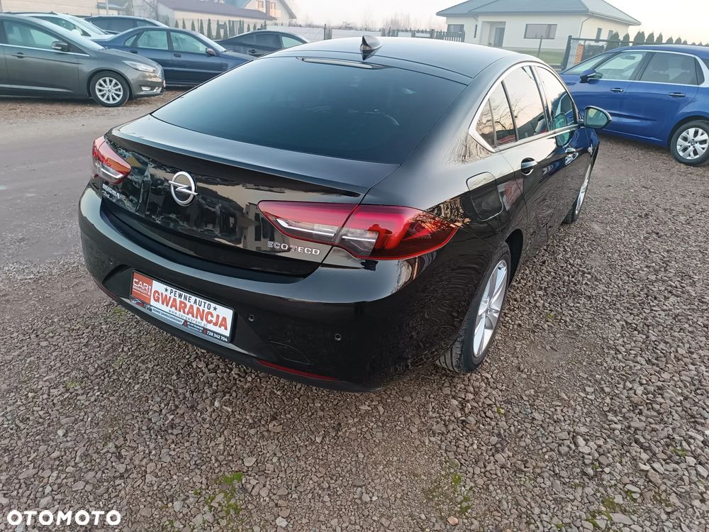 Opel Insignia - 19