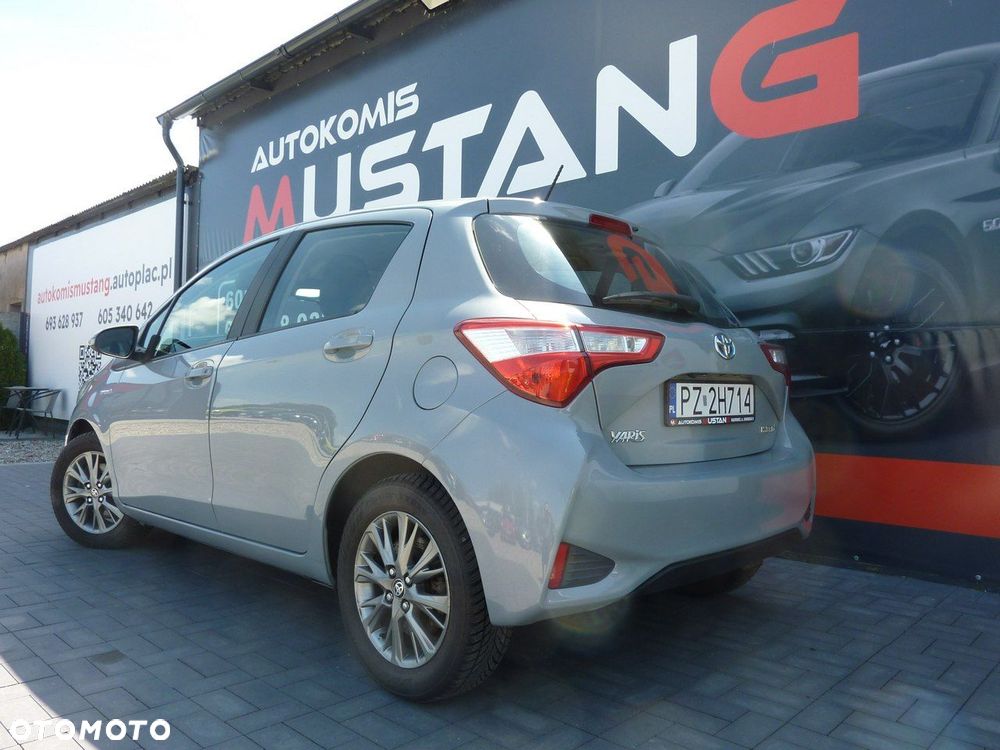 Toyota Yaris - 6