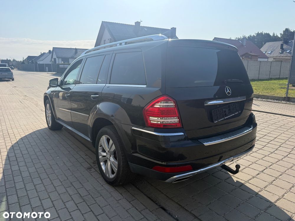 Mercedes-Benz GL 450 CDI DPF 4Matic 7G-TRONIC - 5