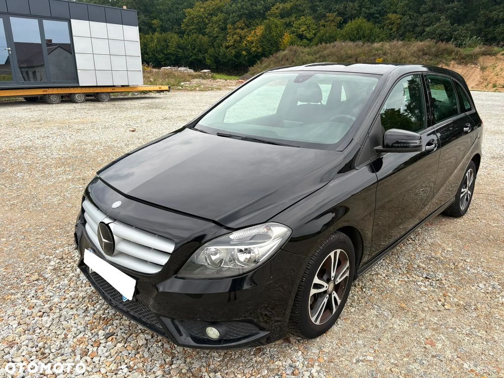 Mercedes-Benz Klasa B 200 CDI (BlueEFFICIENCY) - 1
