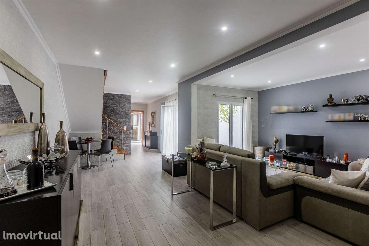 Moradia T4 - São Roque - Grande imagem: 3/15