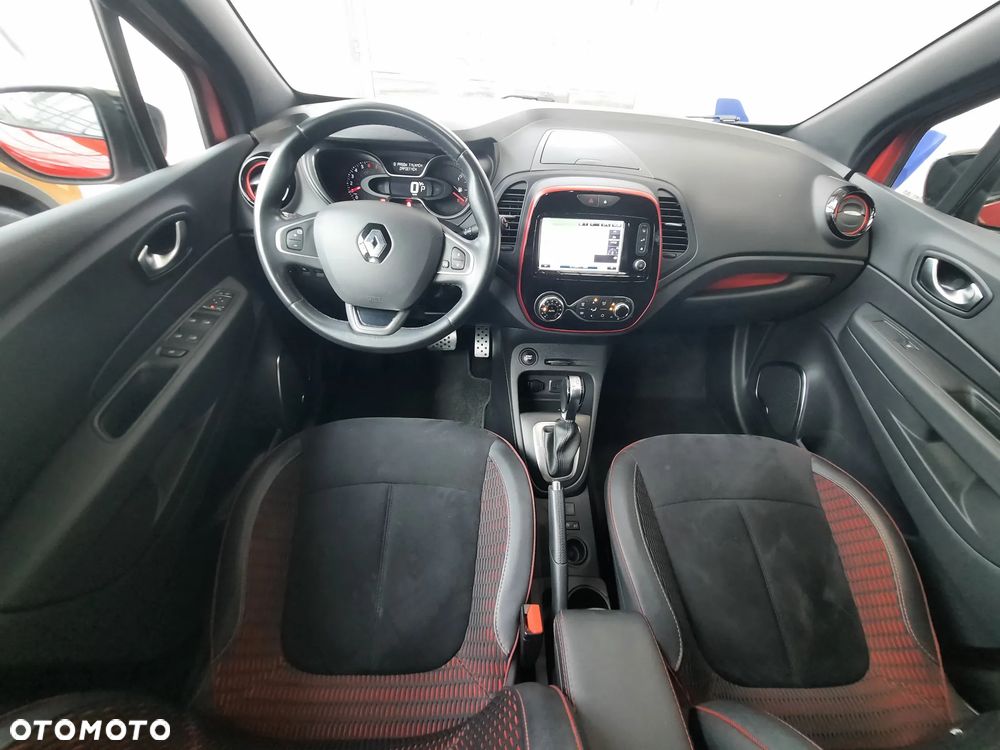 Renault Captur - 28