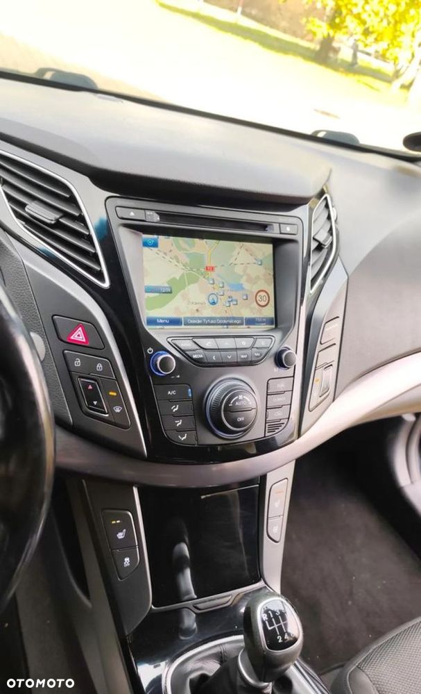 Hyundai i40 Kombi blue 1.7 CRDi Premium - 9