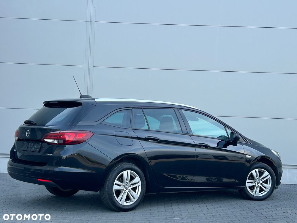 Opel Astra 1.4 Turbo Innovation - 13