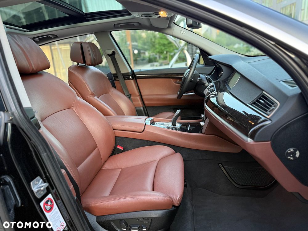 BMW 5GT 520d - 19