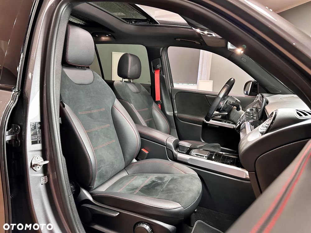 Mercedes-Benz GLB AMG 35 4-Matic - 3
