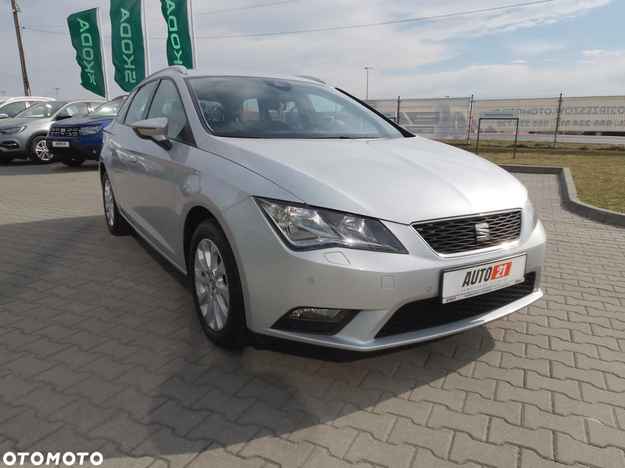 Seat Leon 1.6 TDI Style S&S DSG - 3