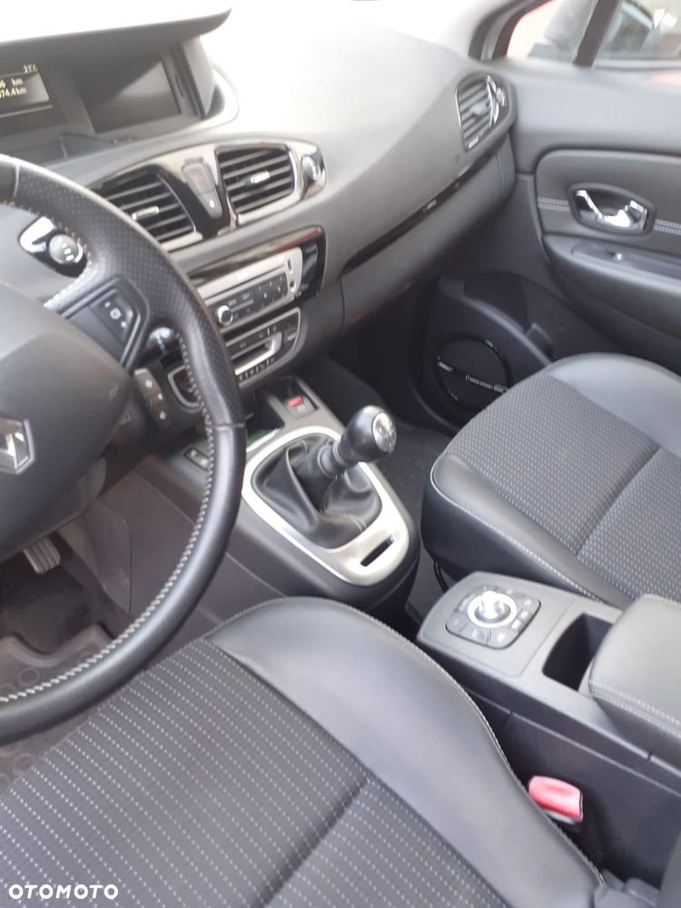 Renault Scenic - 12
