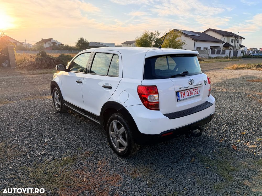 Toyota Urban Cruiser 1.4 D-4D 4x4 - 3