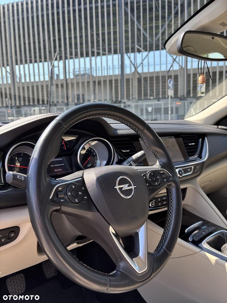 Opel Insignia 1.6 (118g) Business Edition - 9