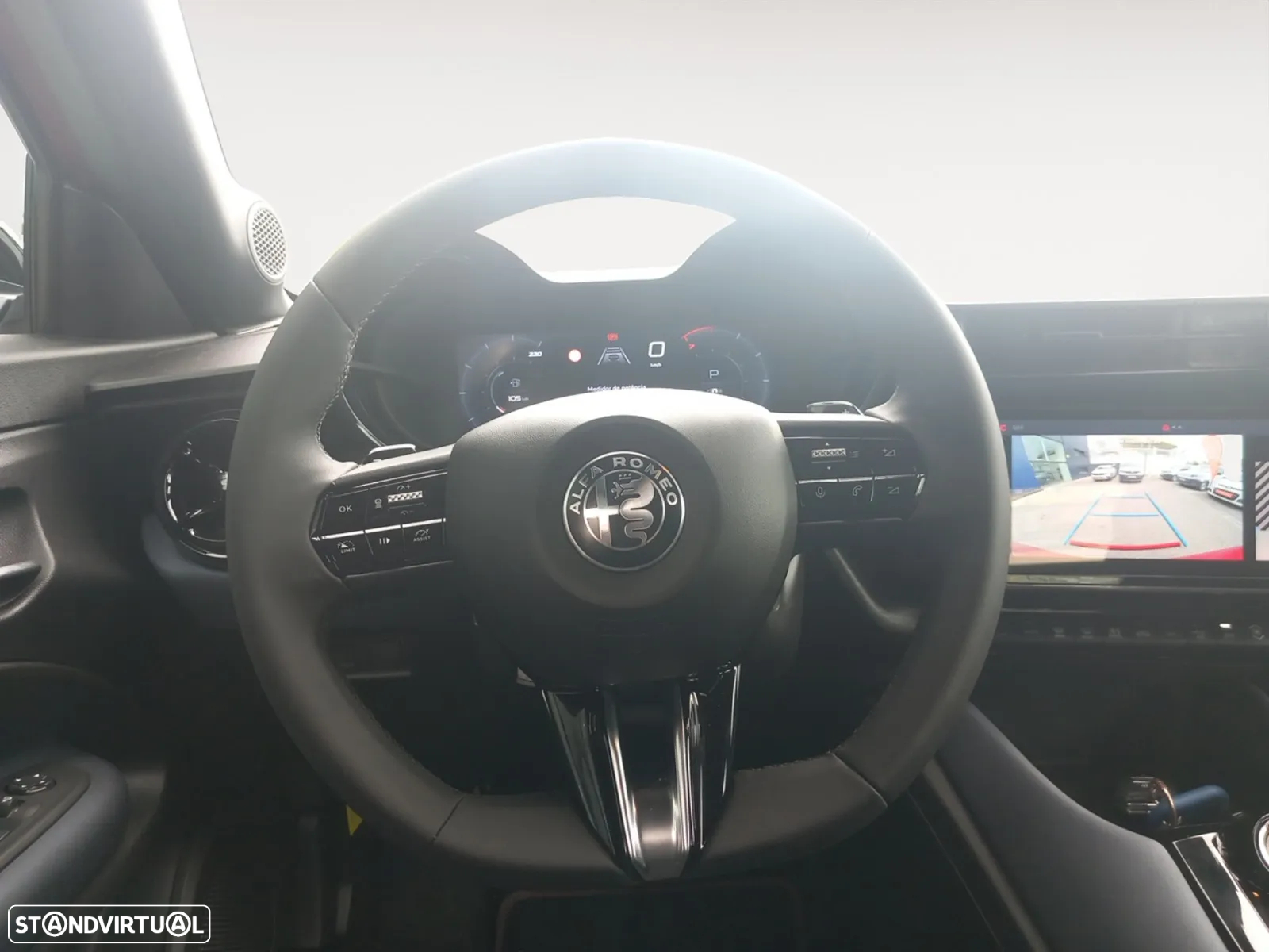 Alfa Romeo Junior 1.2 Q4 eDCT6 - 13