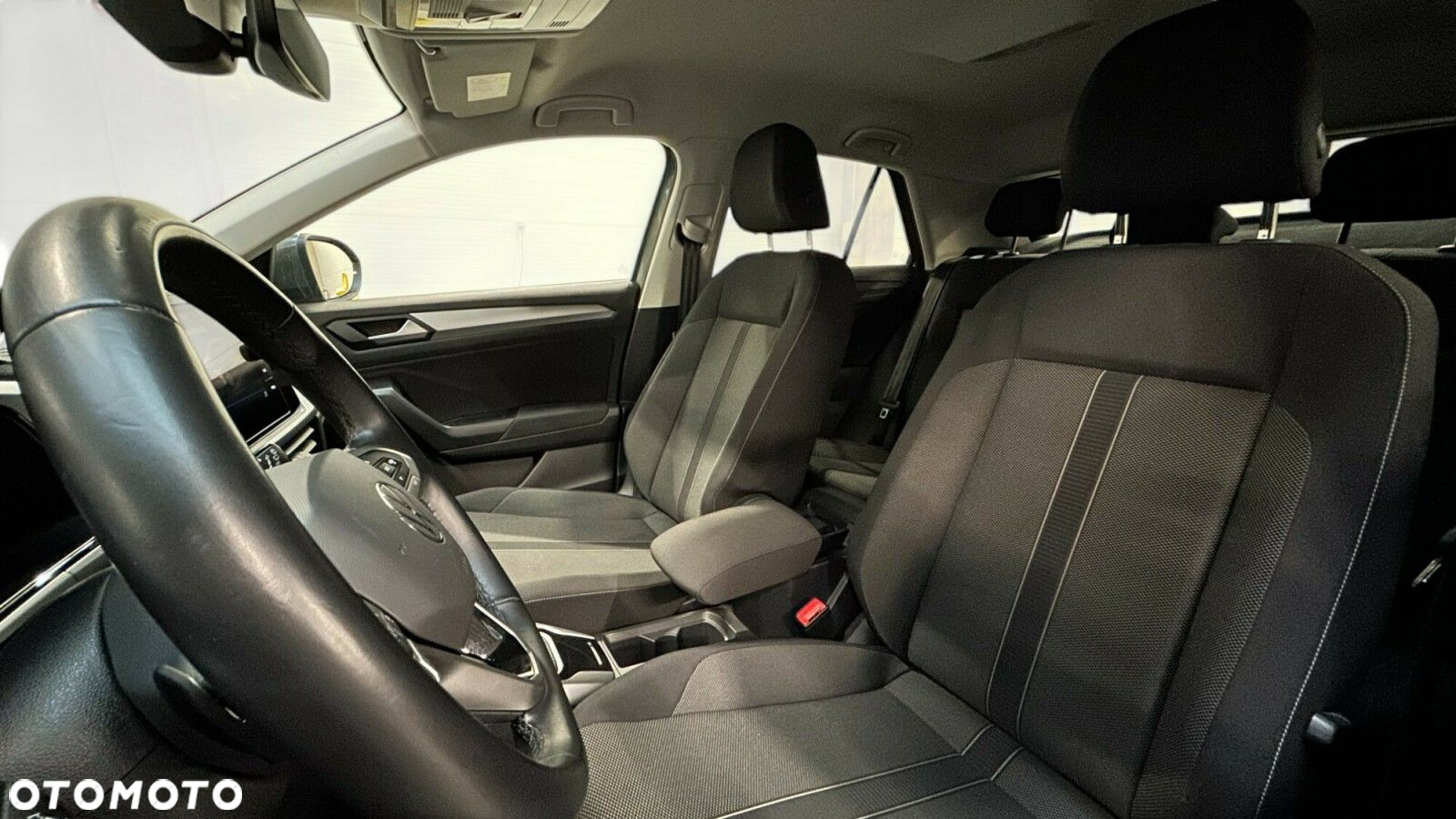 Volkswagen T-Roc 1.5 TSI Life DSG - 17
