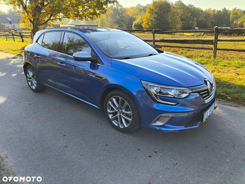 Renault Megane 2017 photo 2