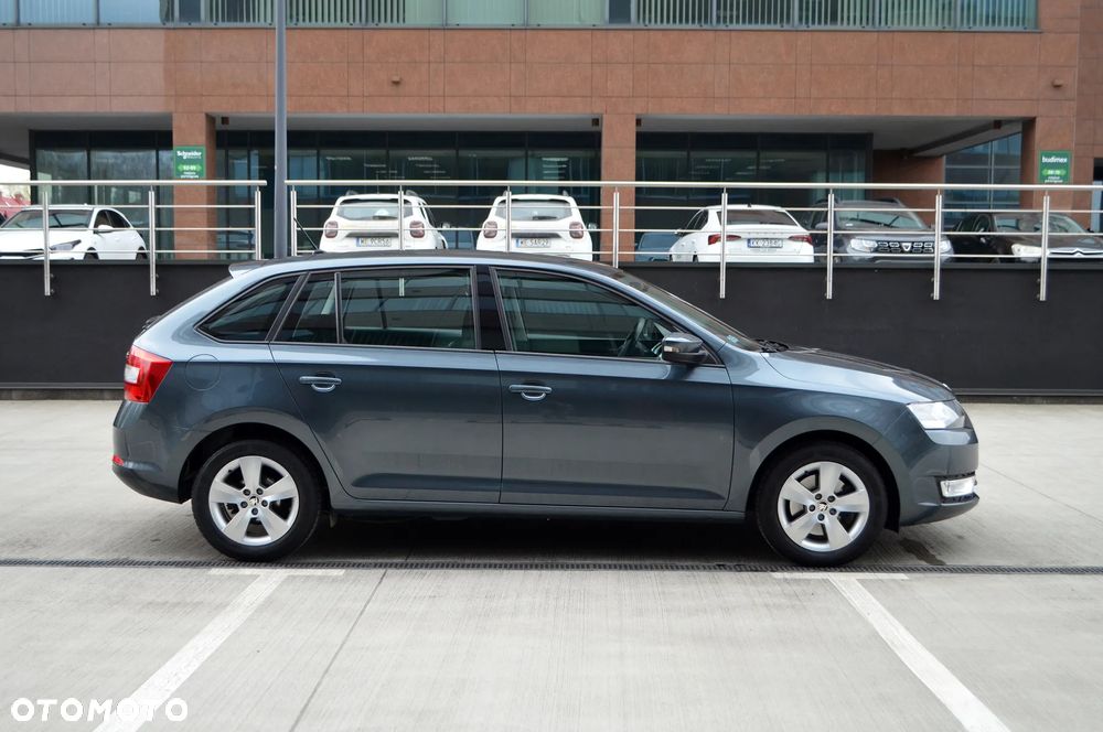 Skoda RAPID Spb 1.2 TSI Ambition - 26