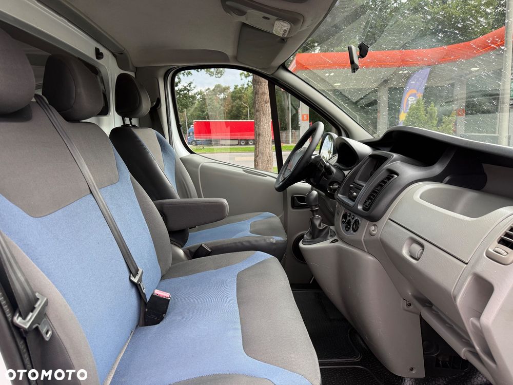 Renault Trafic - 11