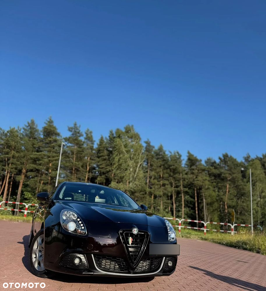 Alfa Romeo Giulietta 2.0 JTDM Veloce - 4