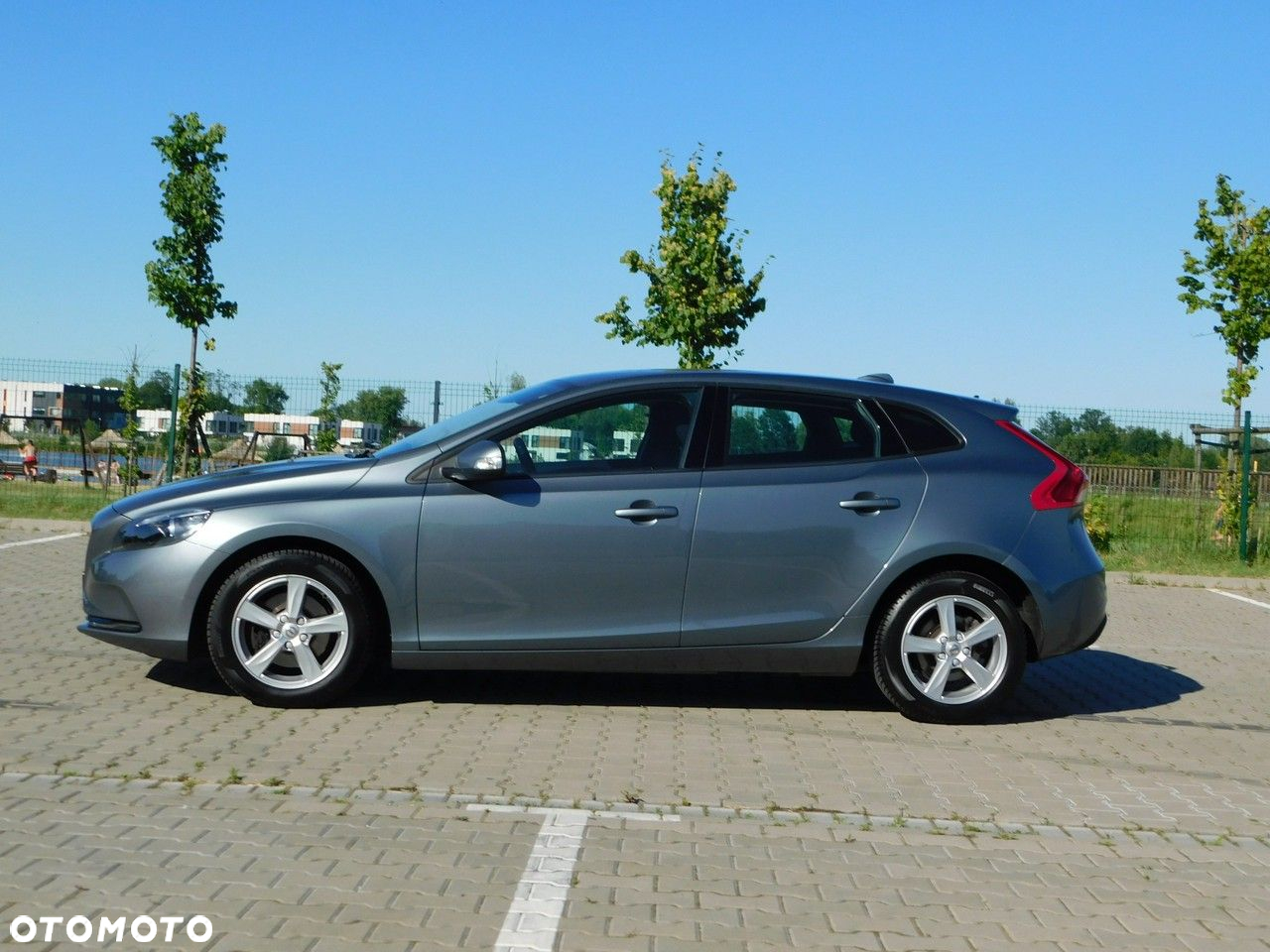 Volvo V40 - 33